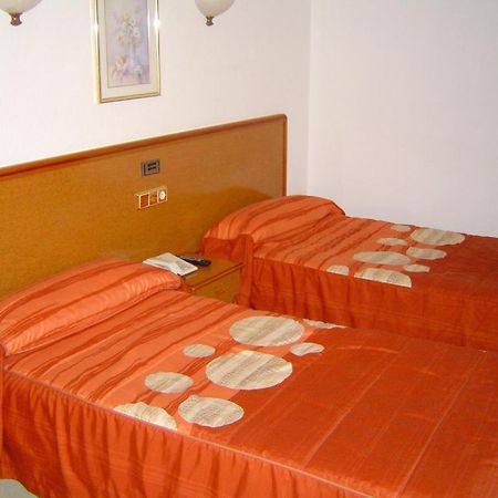 Hotel Lázaro Calamocha Camera foto